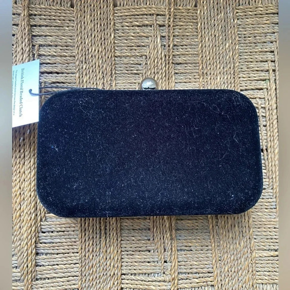 The Met St. Xavier Bag British Floral Beaded Clutch Velvet NWT - Picture 5 of 6